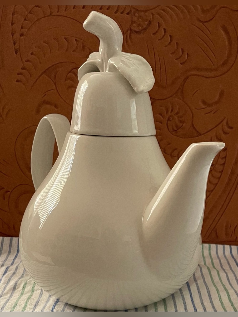 Vintage CarBone Pear Teapot - Mid-Century Italian Ceramic Tea Pot